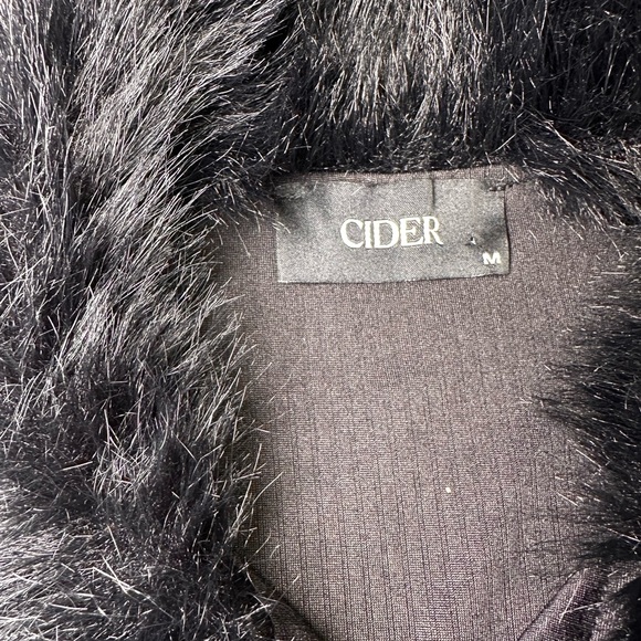 FAUX FUR BABY DOLL CARDIGAN/TOP - Picture 5 of 5